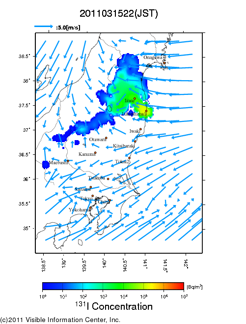 地表付近 大気中濃度分布[Bq/m3]　2011-03-15 22時