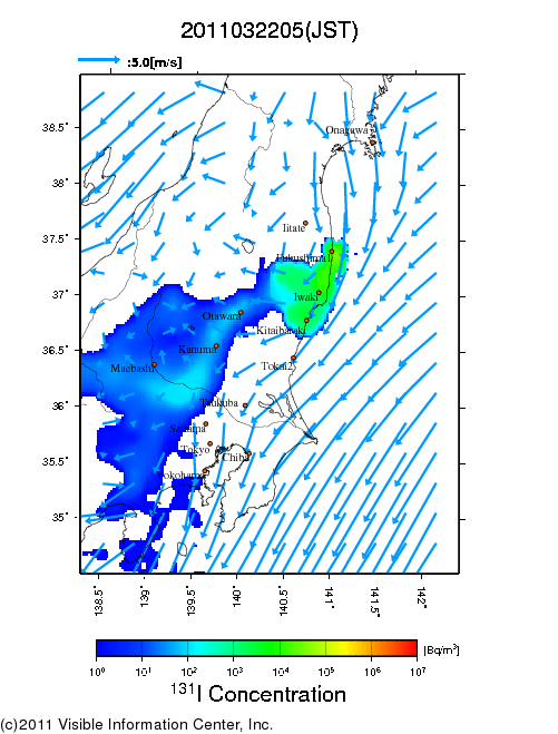 地表付近 大気中濃度分布[Bq/m3]　2011-03-22 05時