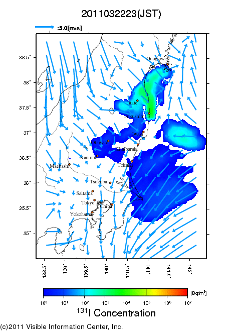 地表付近 大気中濃度分布[Bq/m3]　2011-03-22 23時